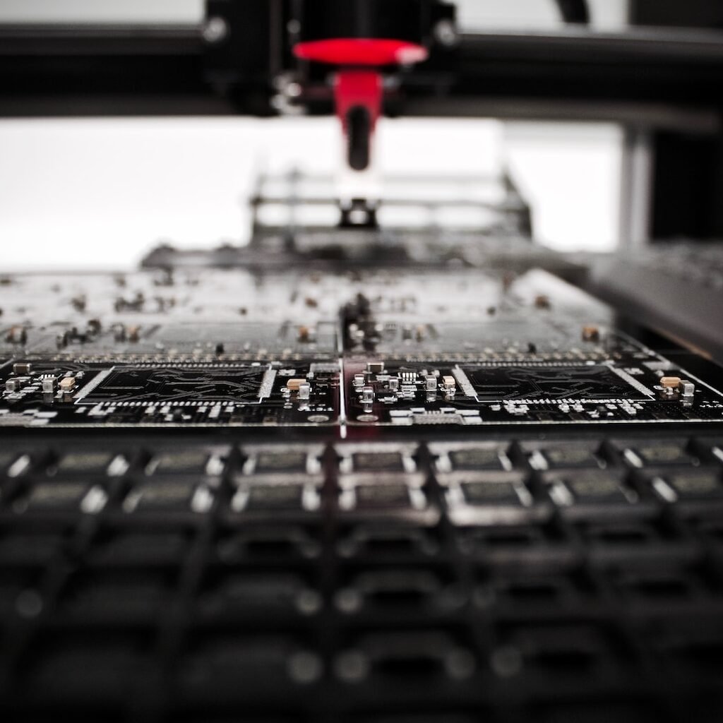 gray industrial machine